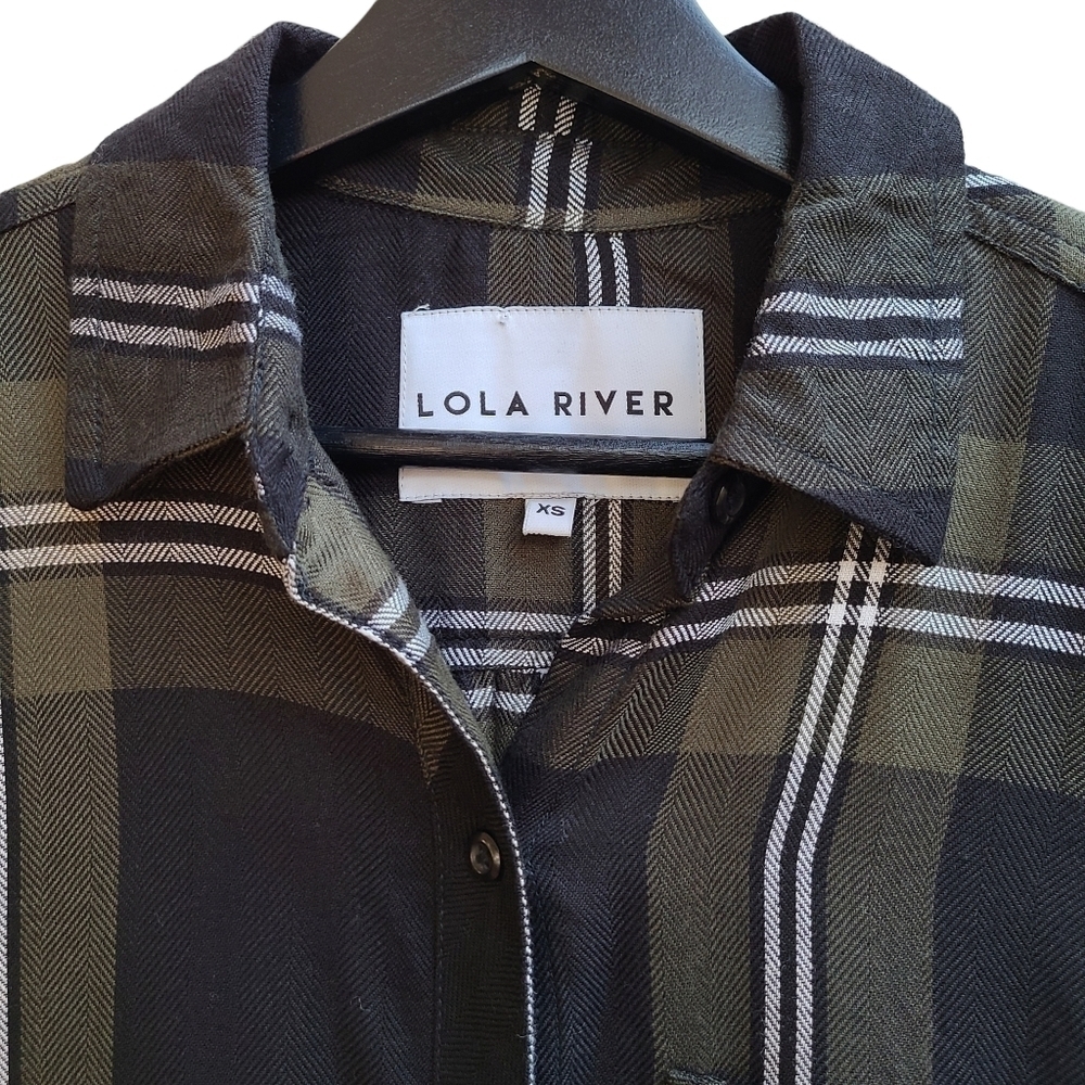 Lola River Soft Over-sized Plaid Button-down Shirt, Size Extra Small - Picture 5 of 9